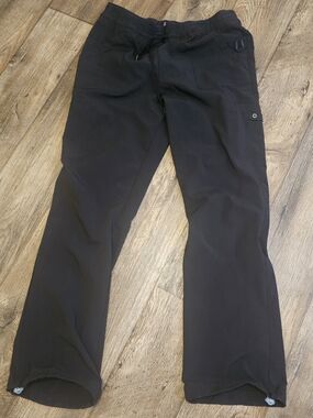 Urbane Black Men's Jogger-Style Utility Sweatpants